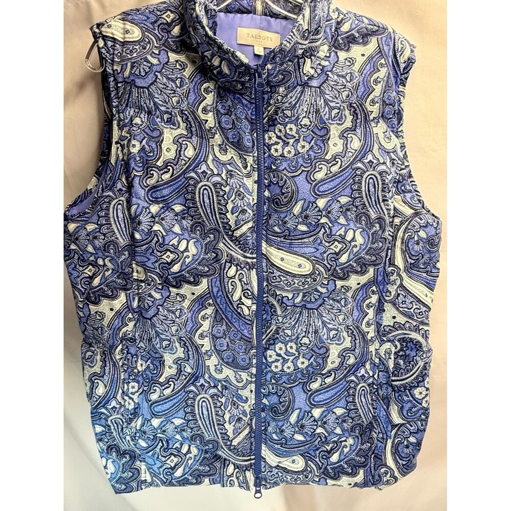 Talbots Women’s L Blue and White w/ Purple and Gray Accents Paisley Quilted Vest